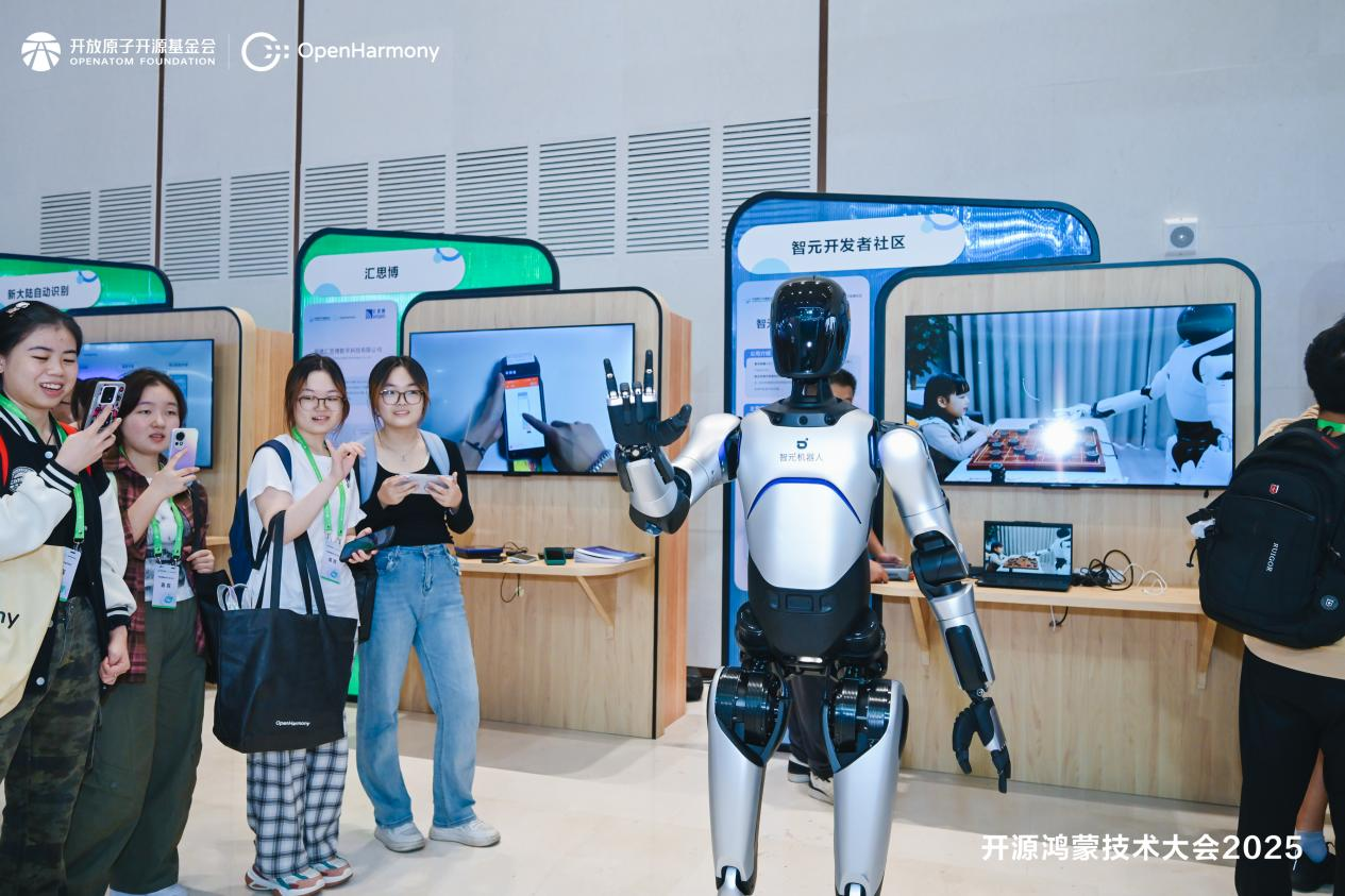 9.29 XKTY星空·中国开源鸿蒙推文图片2.png